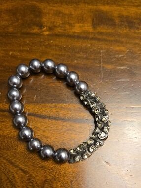 Ann Taylor Gray Pearl Stretch Bracelet with Crystal Accent